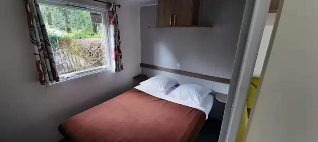 Photo of Bedroom in Saint-Cheron
