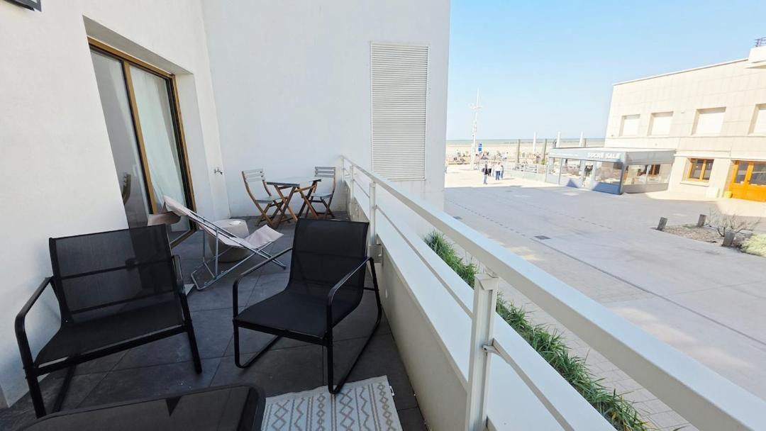 Photo of Patio Balcony in Malo-les-Bains