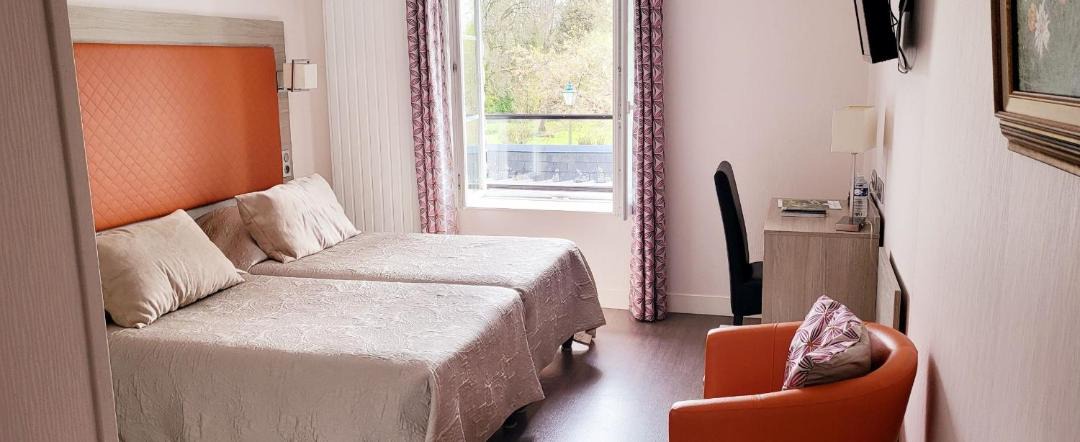Photo of Bedroom in Domfront en Poiraie