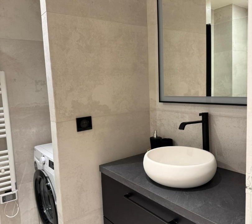 Photo of Bathroom in Val-de-Grace