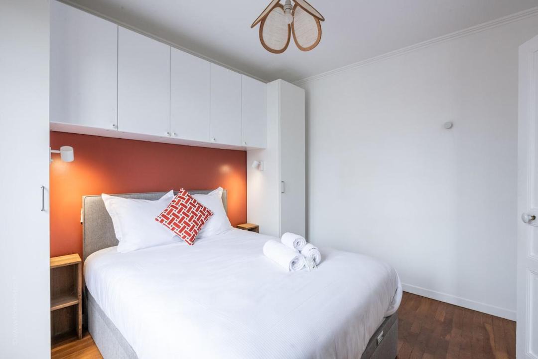 Photo of Bedroom in Issy-les-Moulineaux
