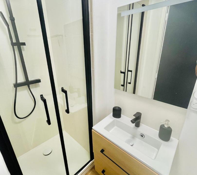 Photo of Bathroom in Bethune