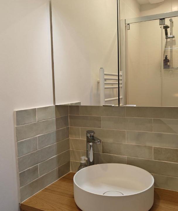 Photo of Bathroom in Chaville