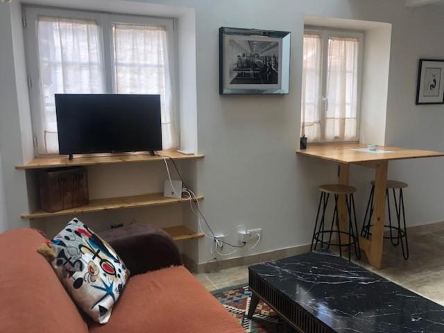 Photo of Livingroom in Bois-Jerome-Saint-Ouen