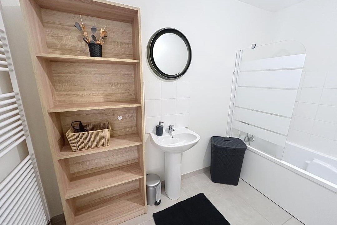 Photo of Bathroom in Montmacq