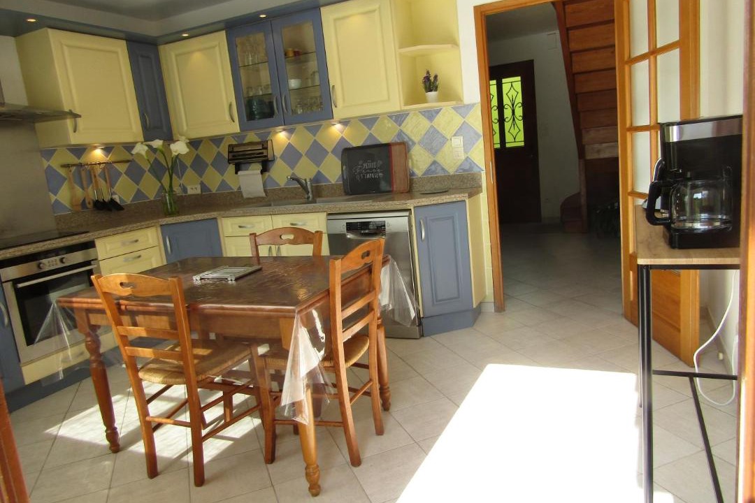 Photo of Kitchen in Toeufles