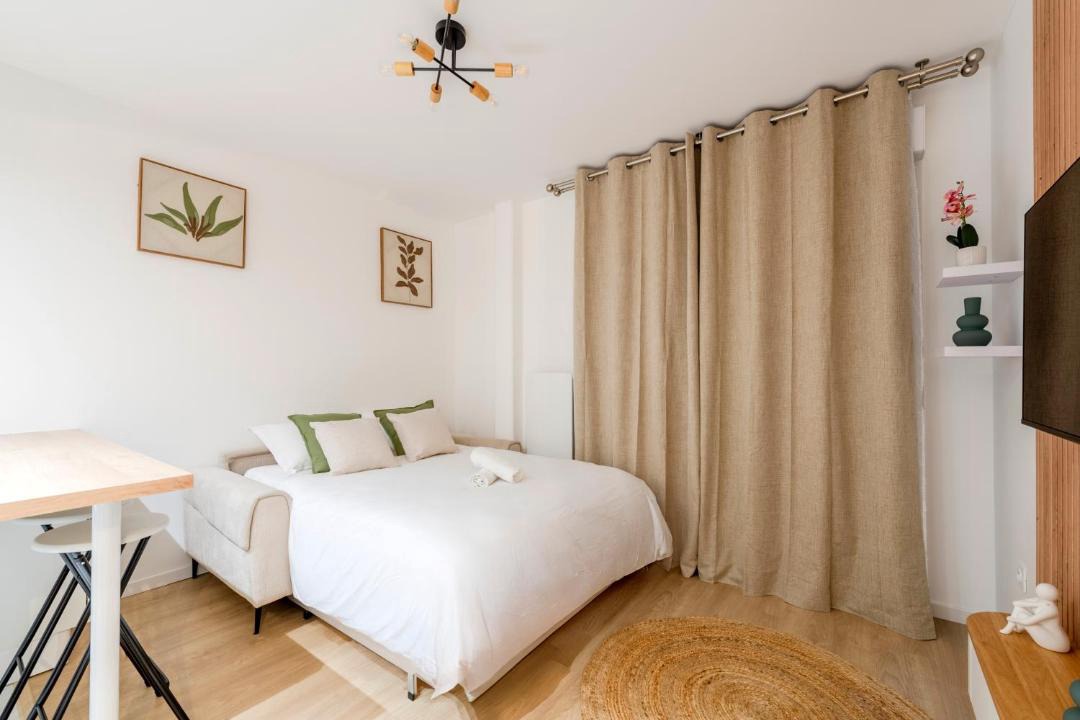 Photo of Bedroom in Coupvray