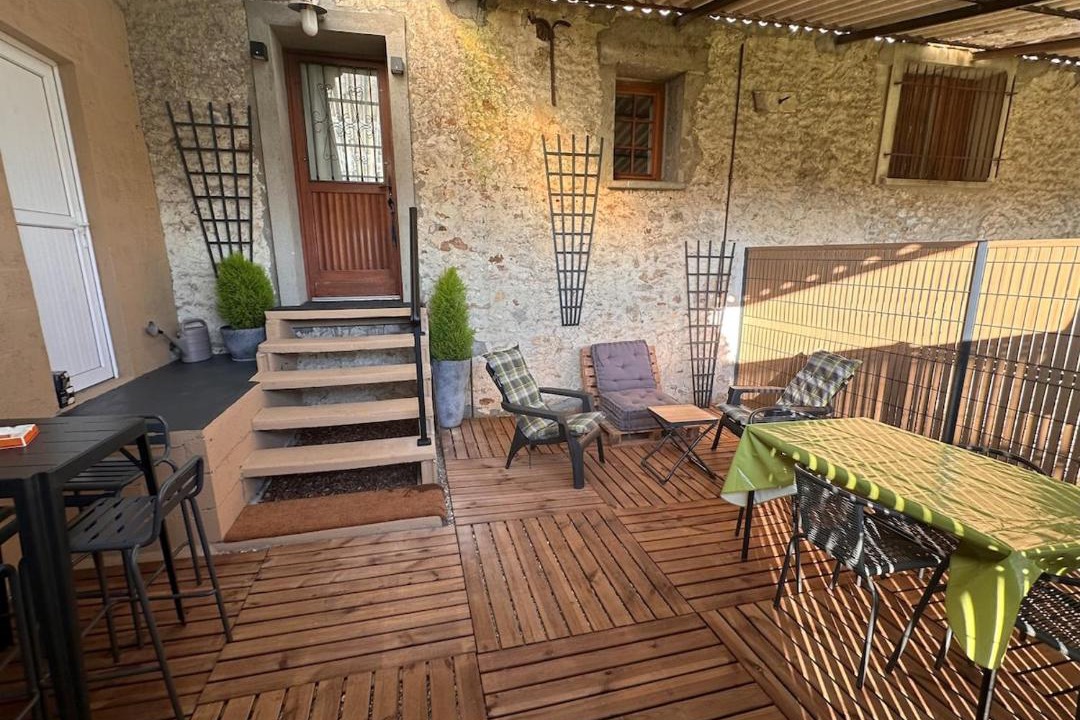 Photo of Patio Balcony in La Planche
