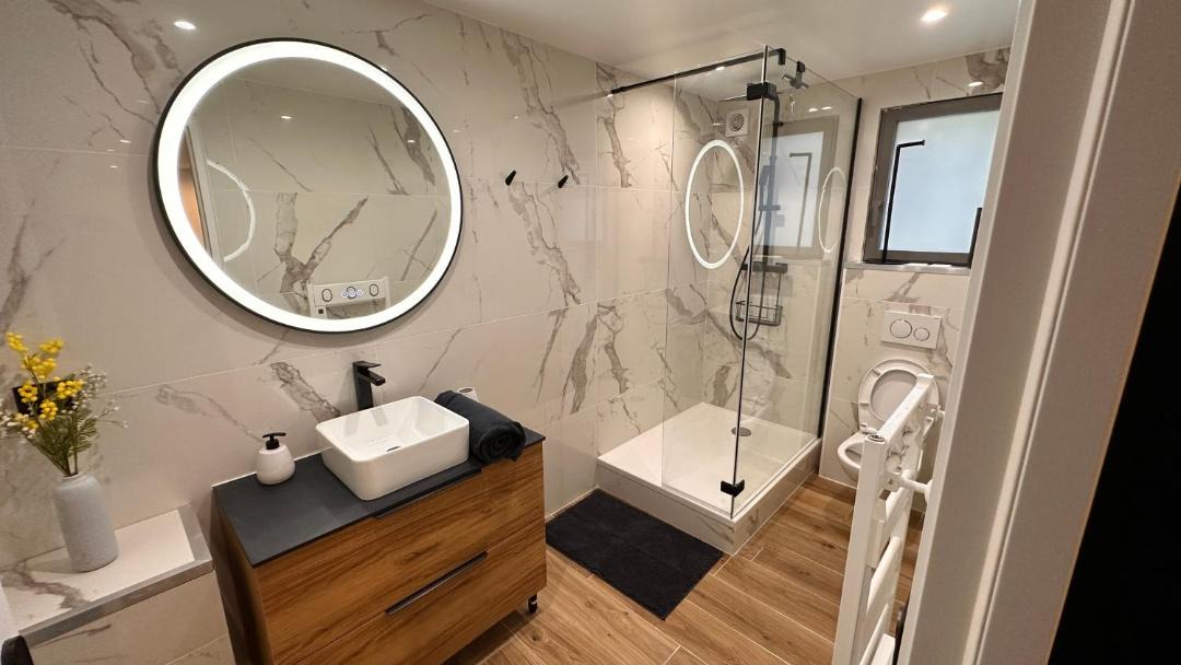 Photo of Bathroom in La Celle-sous-Gouzon