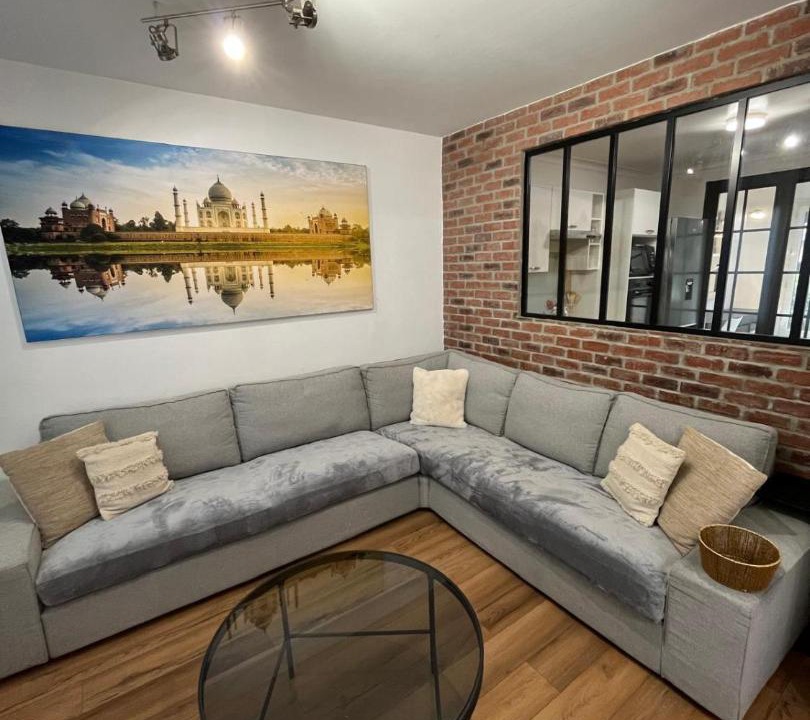 Photo of Livingroom in Chilly-Mazarin