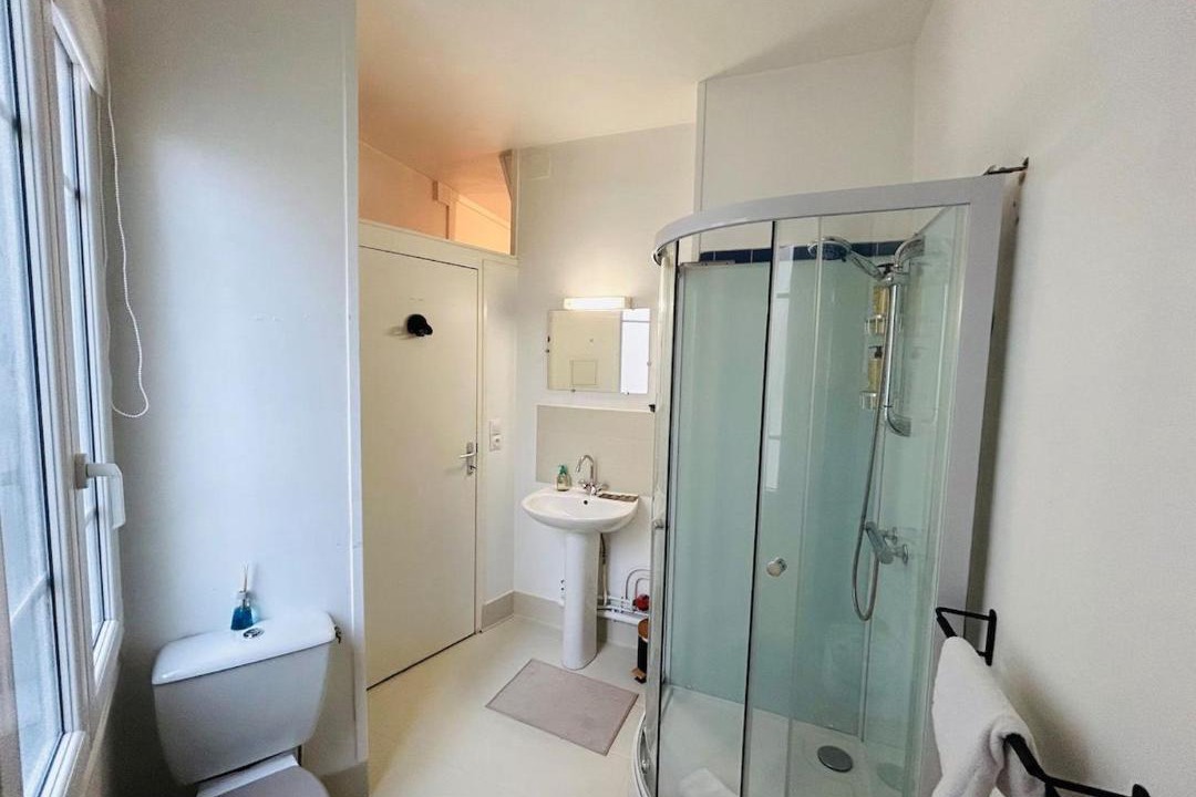 Photo of Bathroom in Reims City Centre