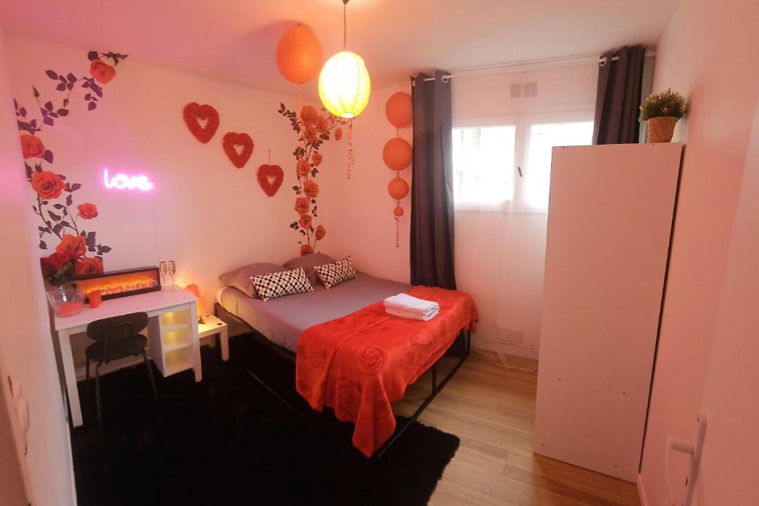 Photo of Bedroom in Villiers-le-Bel