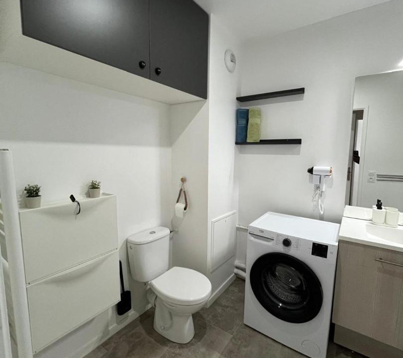 Photo of Bathroom in La Courneuve