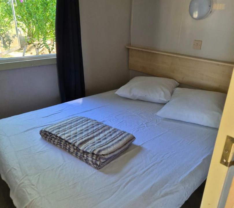Photo of Bedroom in Auxy