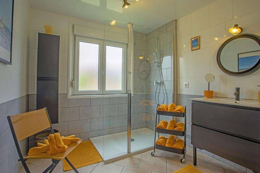 Photo of Bathroom in Beaumont-en-Beine
