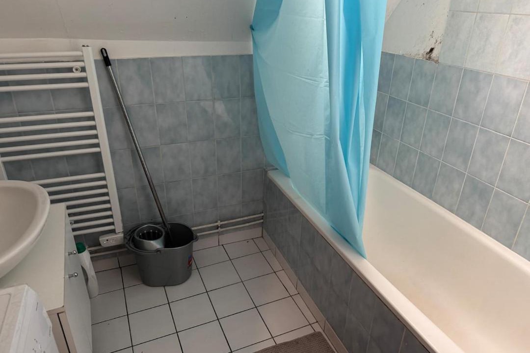 Photo of Bathroom in La Ferte-sous-Jouarre