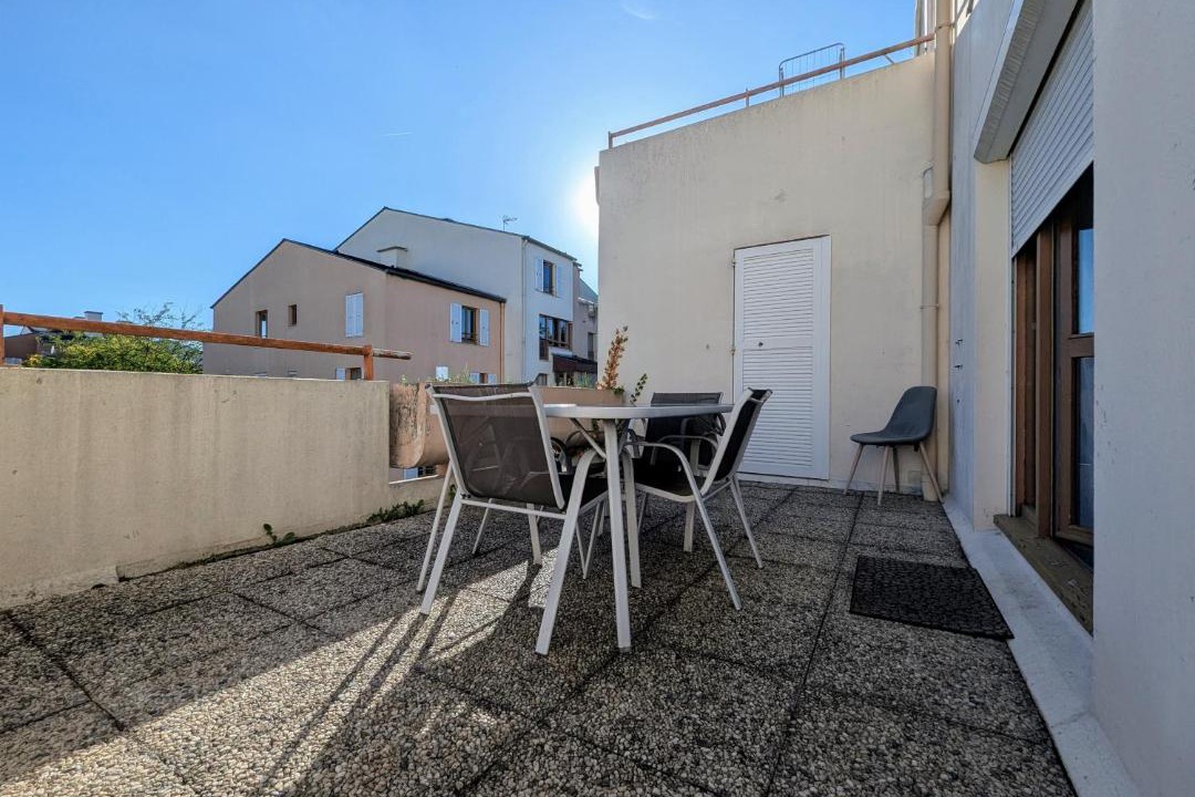 Photo of Patio Balcony in Mantes-la-Jolie
