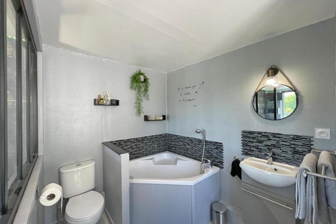 Photo of Bathroom in La Gonfriere