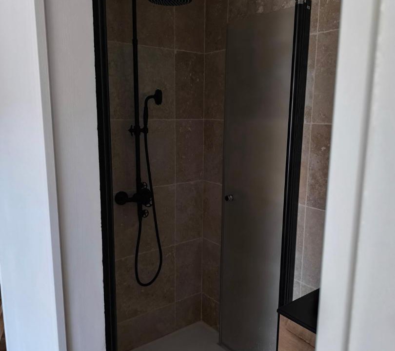 Photo of Bathroom in Charolles