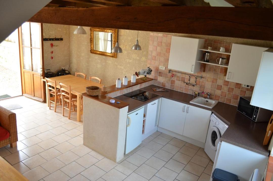Photo of Kitchen in Villeloin-Coulange