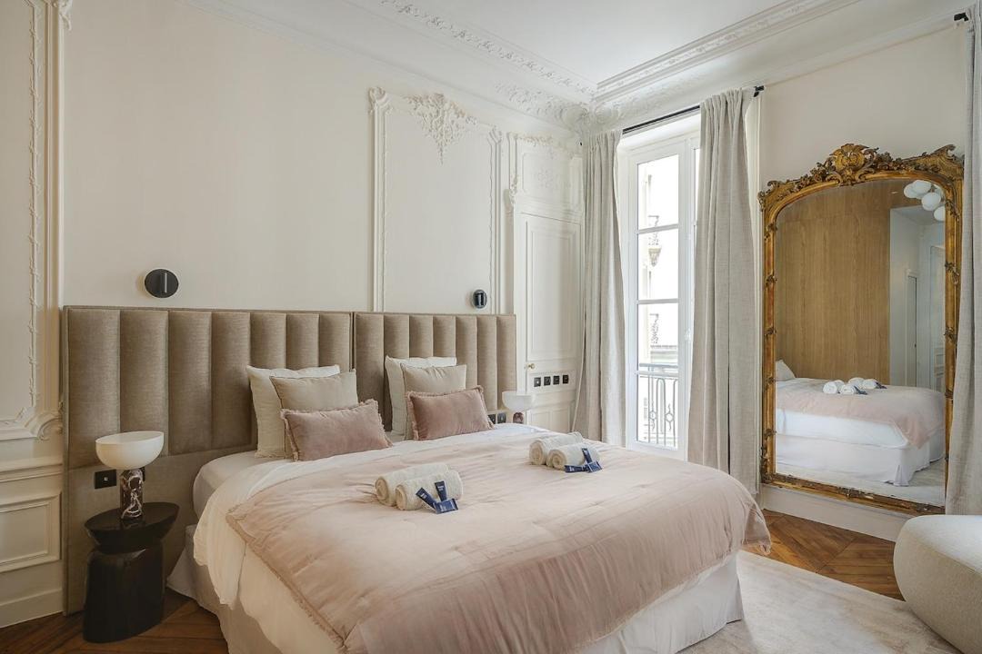 Photo of Bedroom in Chaussee-d'Antin