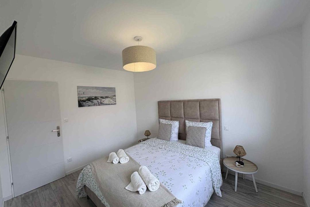 Photo of Bedroom in Bailly-en-Riviere