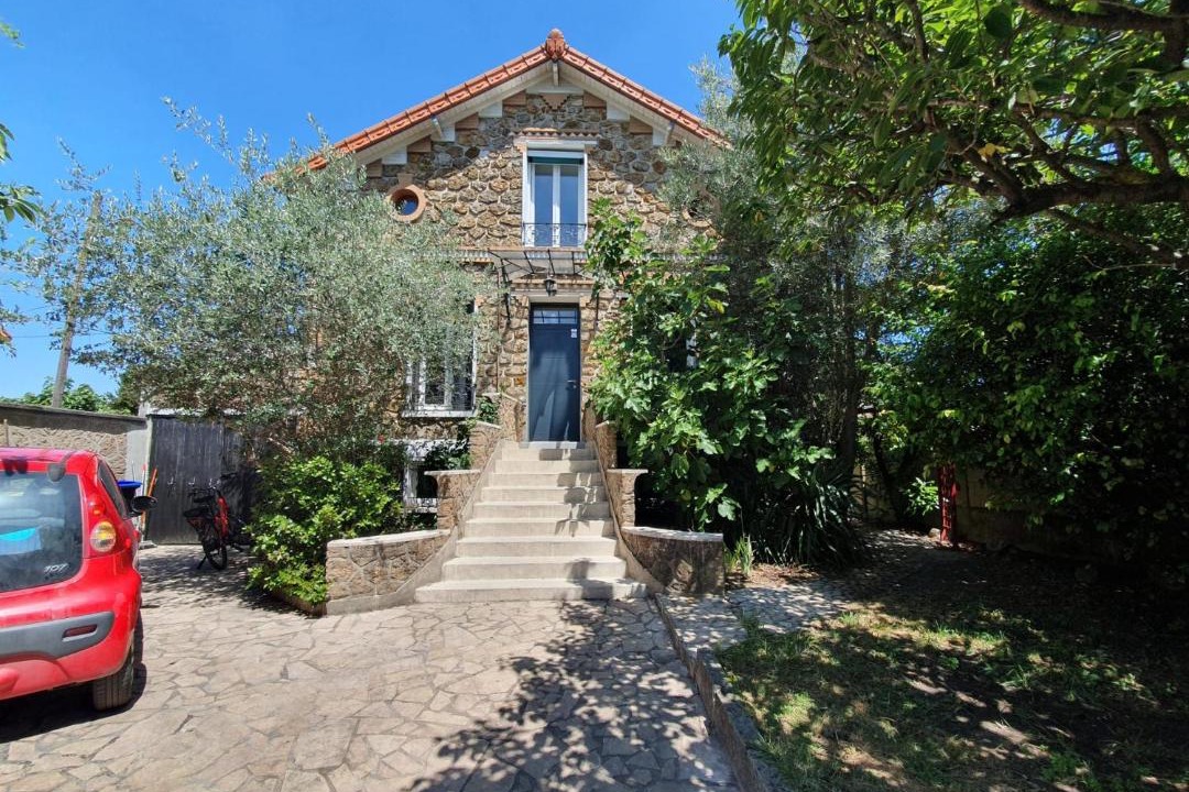 Photo of Others in Livry-Gargan