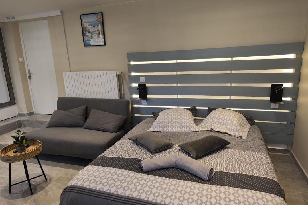 Photo of Bedroom in Montry