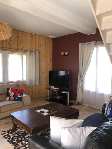 Photo of Livingroom in Bois-Jerome-Saint-Ouen