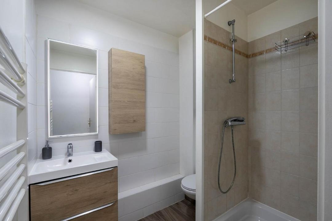 Photo of Bathroom in Bezons