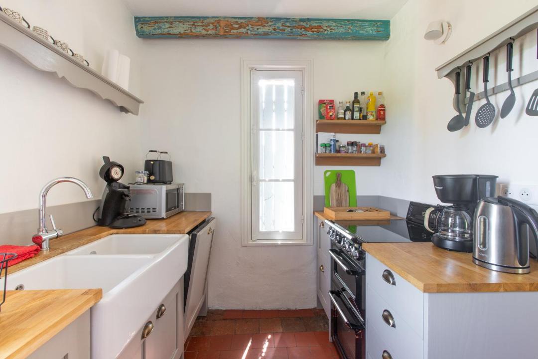 Photo of Kitchen in Saint-Ouen-le-Pin