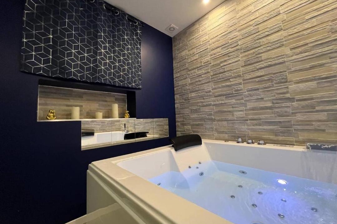 Photo of Bathroom in Corbeil-Essonnes