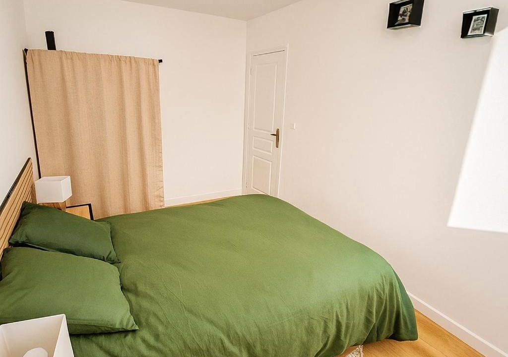 Photo of Bedroom in Drancy