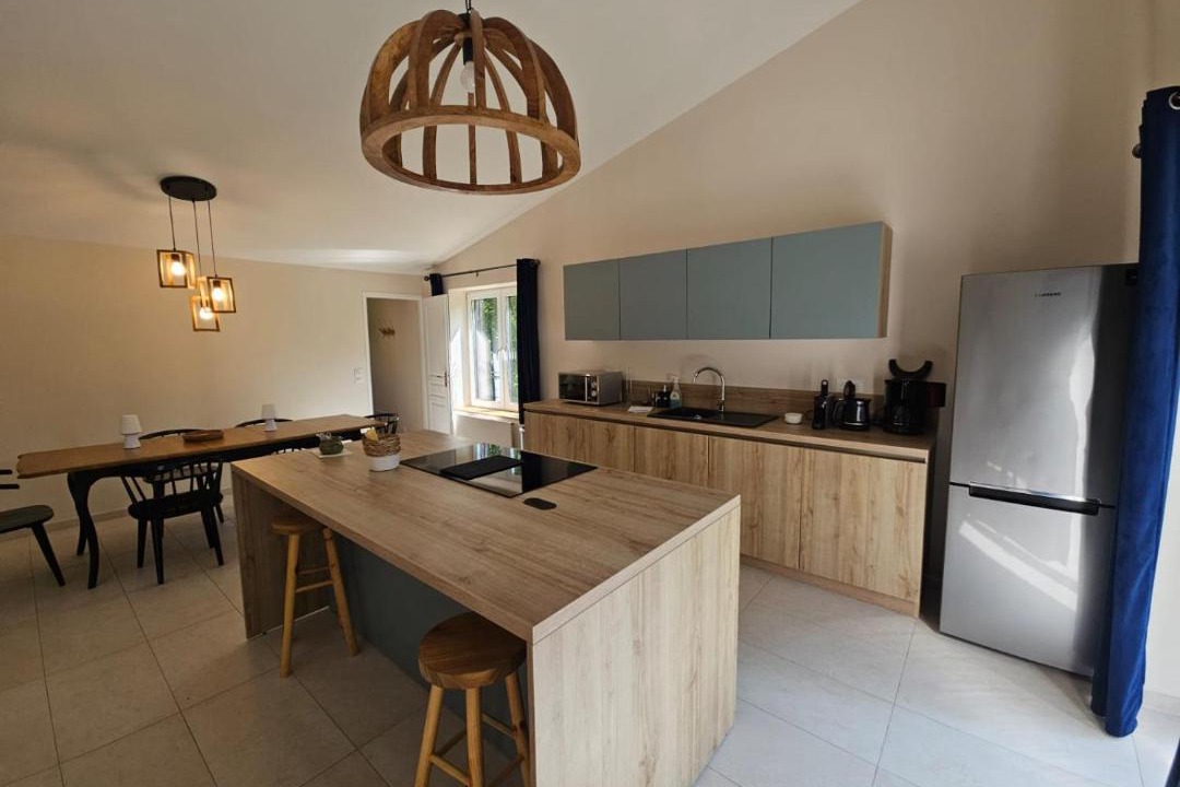 Photo of Kitchen in Saint-Quentin-en-Tourmont