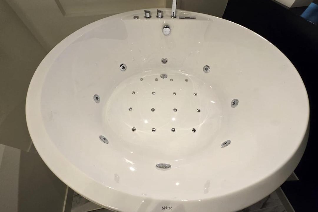 Photo of Bathroom in Cheronvilliers