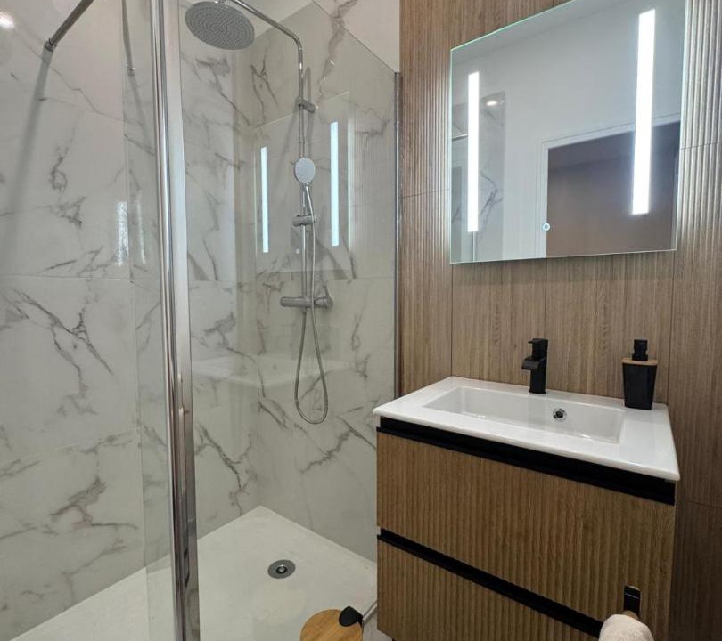 Photo of Bathroom in Boulogne-Centre