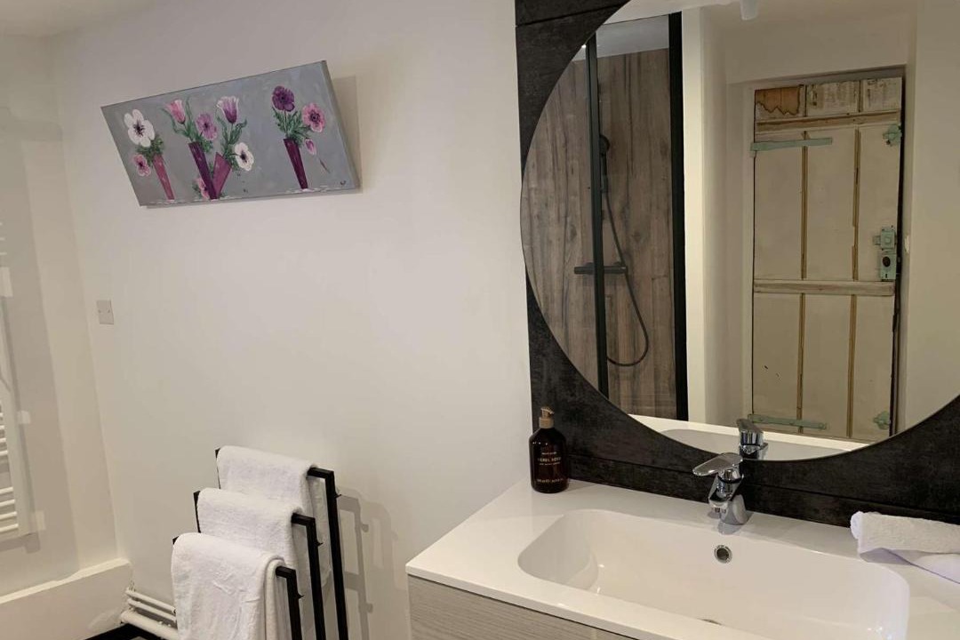 Photo of Bathroom in Forges-les-Eaux