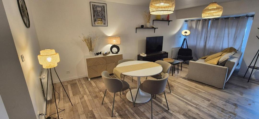 Photo of Livingroom in Mayenne