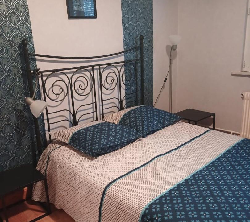 Photo of Bedroom in Becordel-Becourt