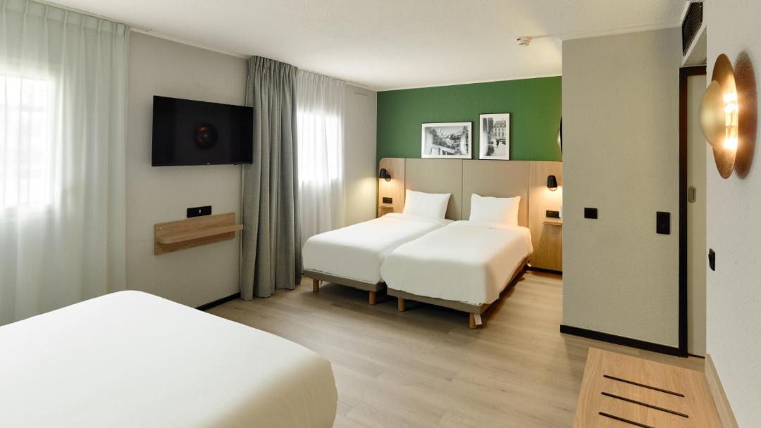 Photo of Bedroom in Argenteuil