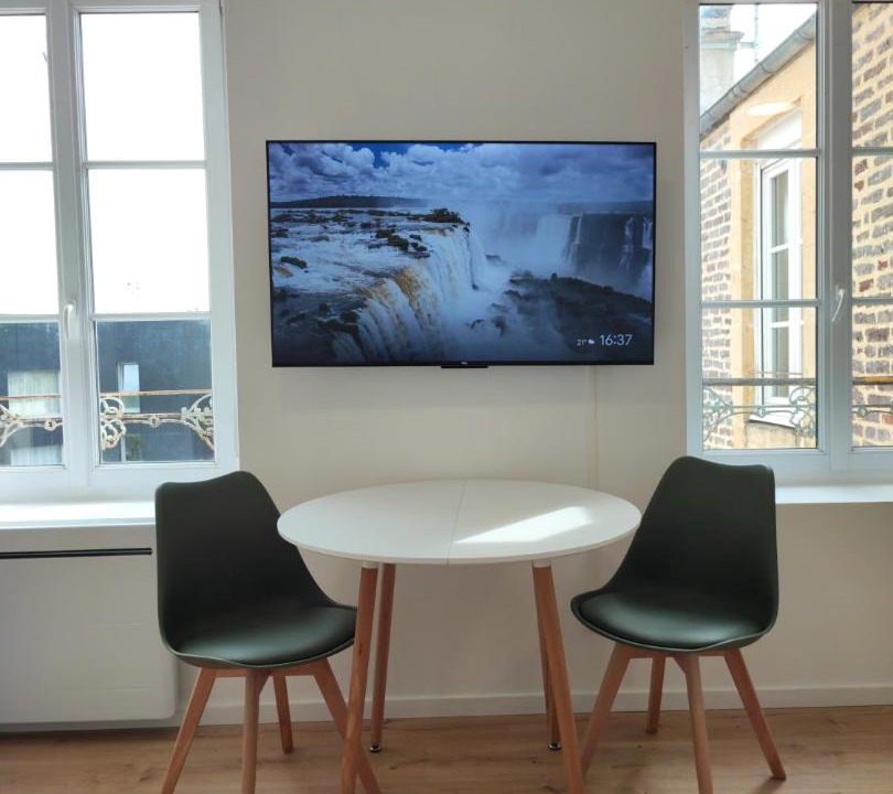 Photo of Livingroom in Charleville-Mezieres