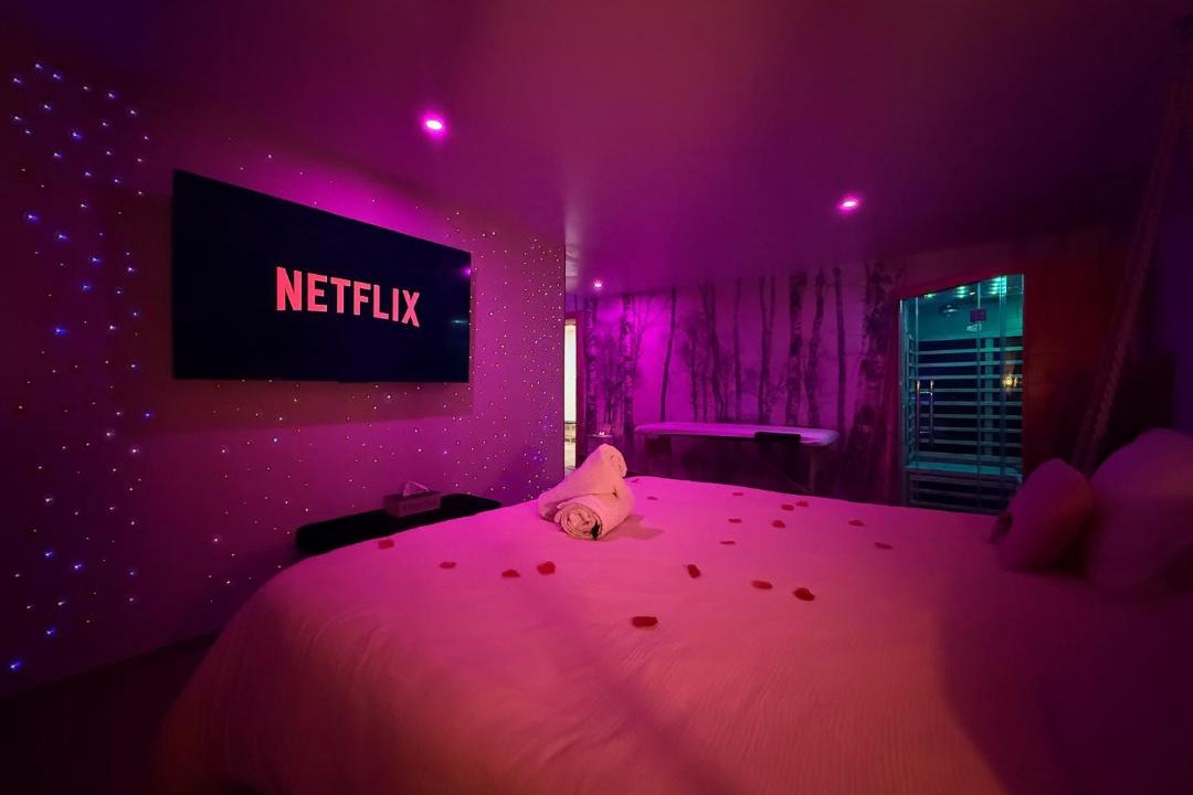 Photo of Bedroom in Bray-sur-Somme
