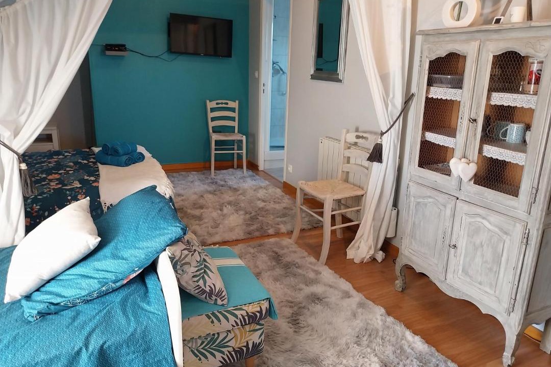 Photo of Bedroom in Neville