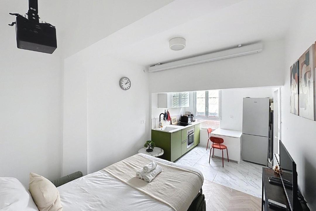 Photo of Bedroom in Petit-Colombes