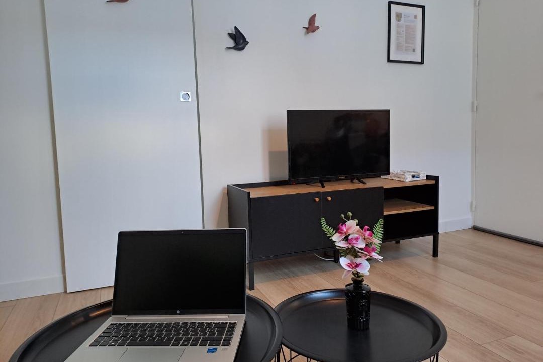 Photo of Livingroom in Laval