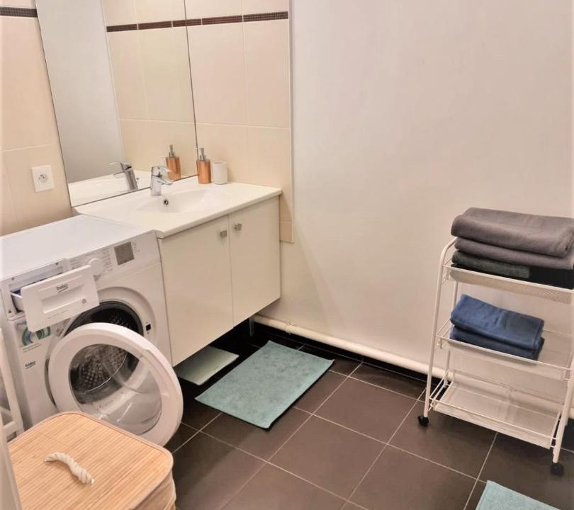 Photo of Bathroom in Romainville