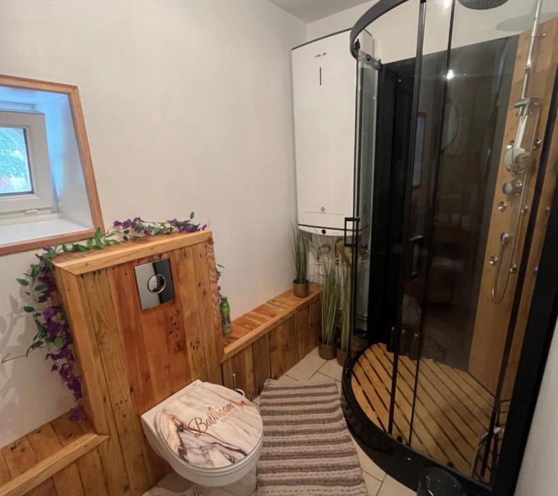 Photo of Bathroom in Pithon