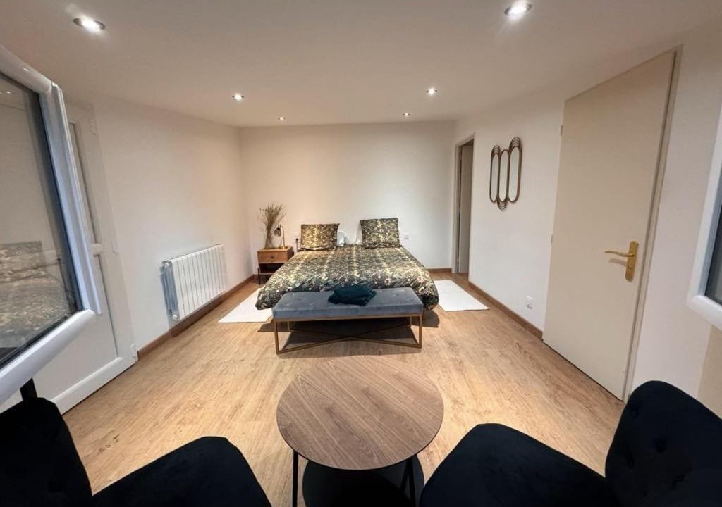 Photo of Bedroom in Romilly-sur-Andelle