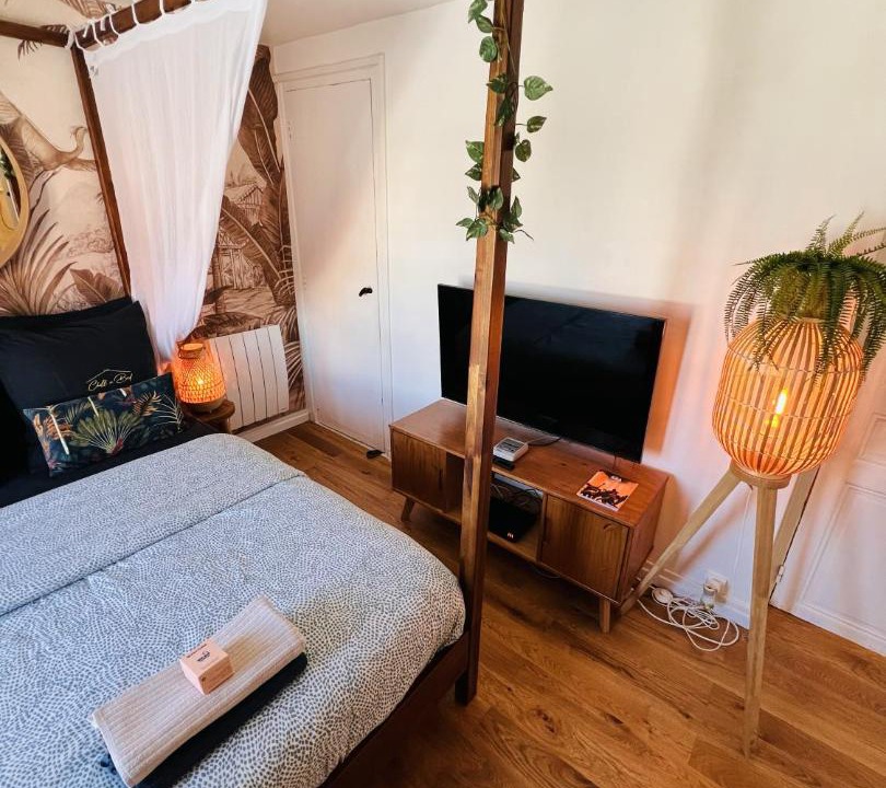 Photo of Bedroom in Enghien-les-Bains