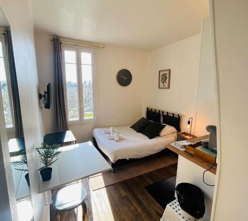 Photo of Bedroom in Reims City Centre